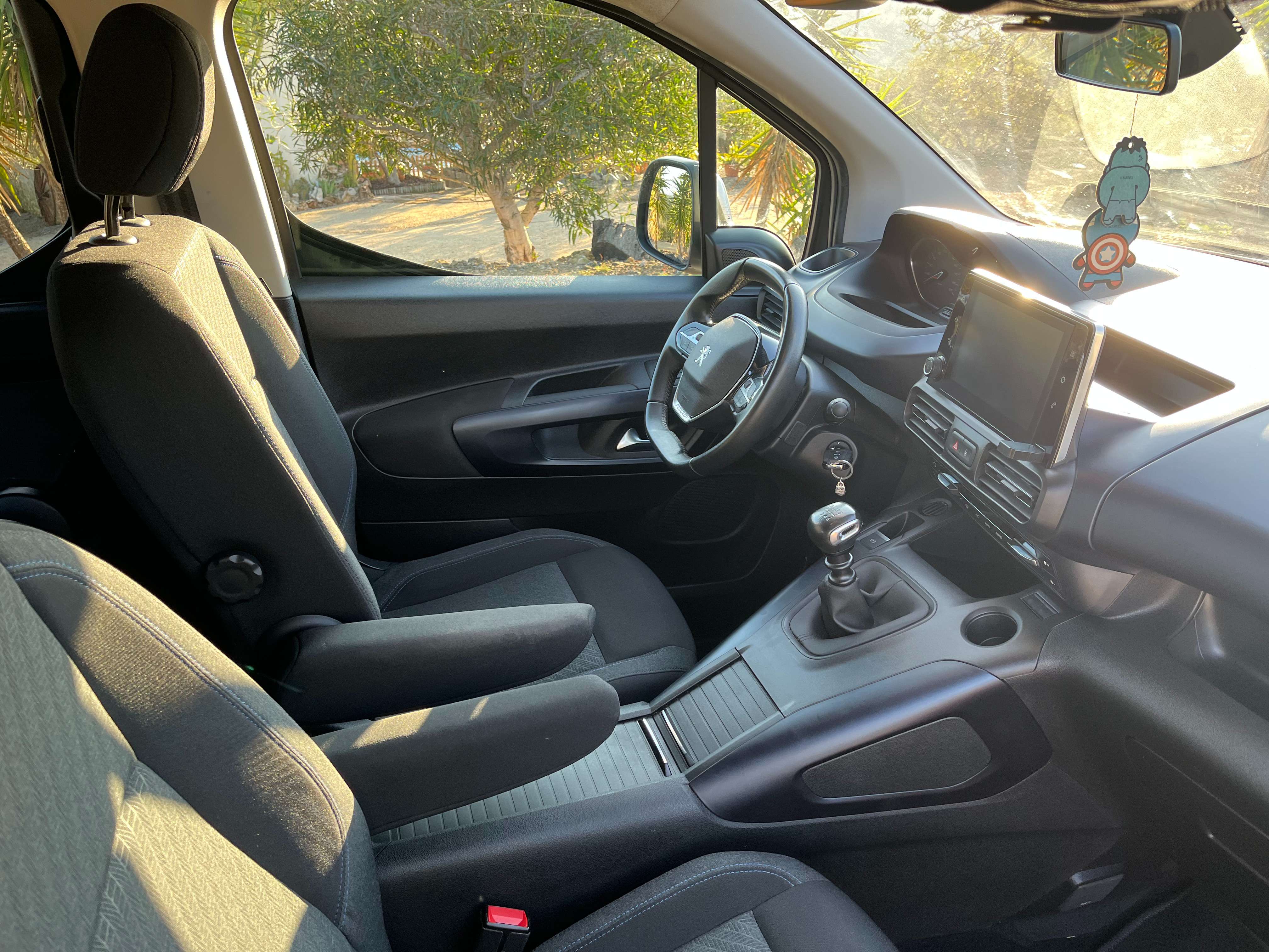CAMPER Peugeot Rifter long-ad-promo-imagen